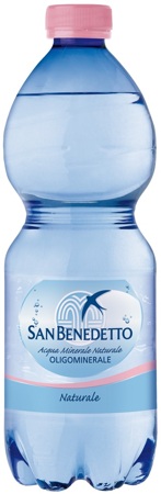 Вода "Сан Бенедетто", 1,0, без газа, в пластиковой бутылке. Цена за упаковку 6 бут. (126,67 за бутылку)